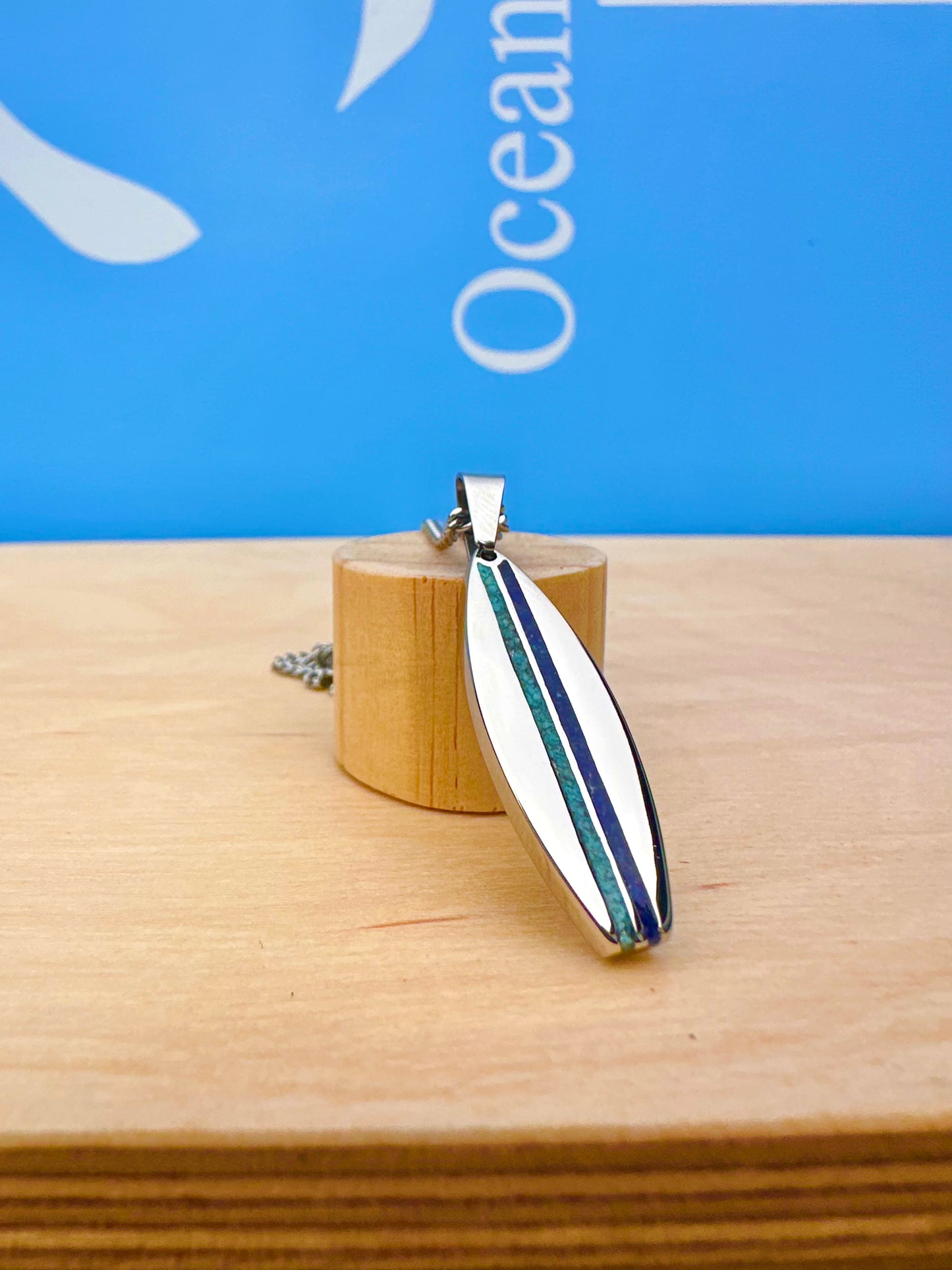 Crushed Stone Pinstripe Surfboard Pendant