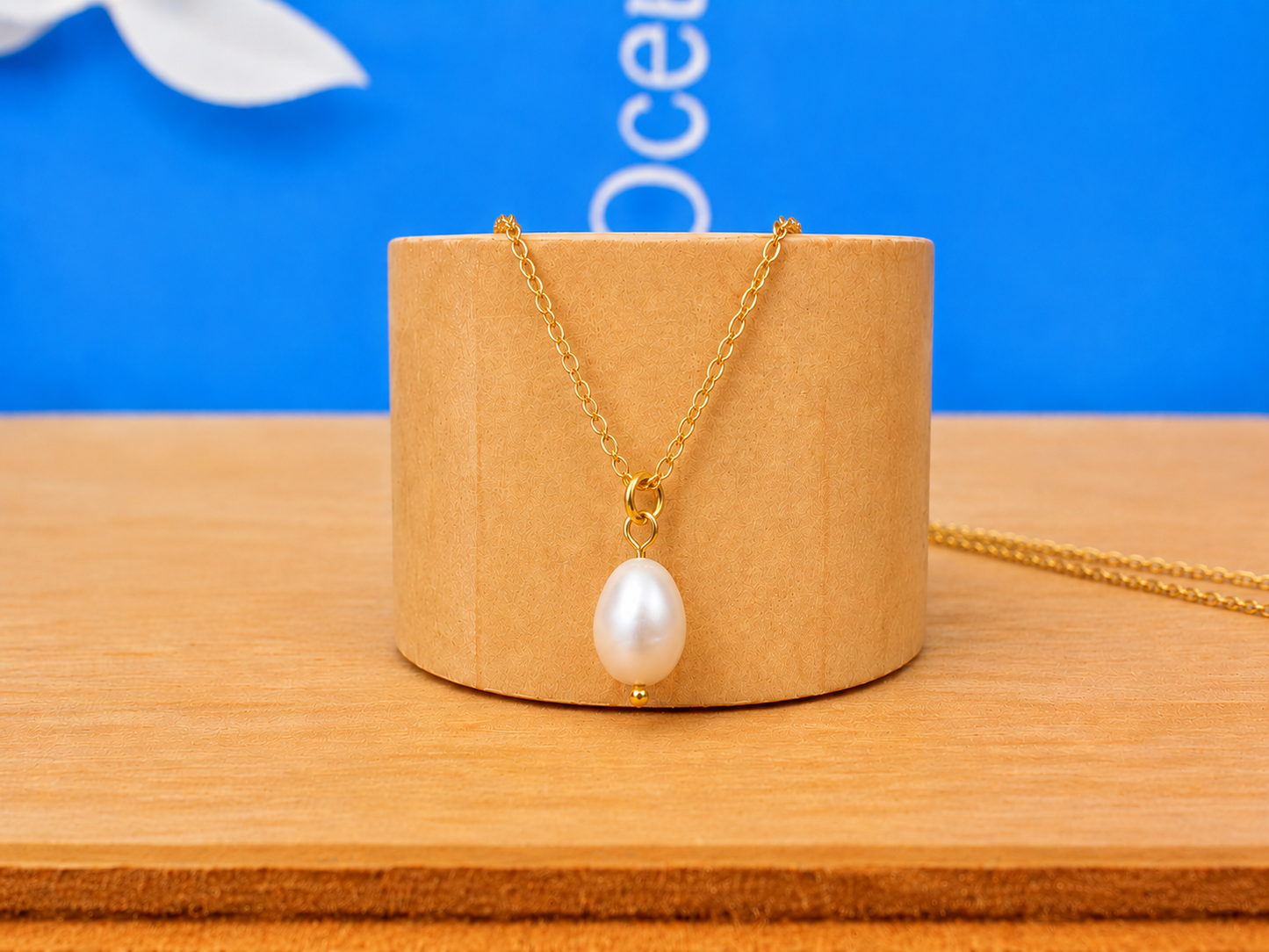 Amalfi Freshwater Pearl Pendant Gold