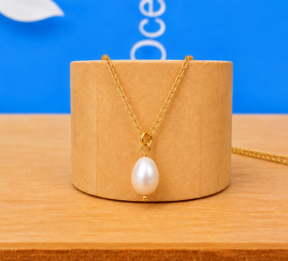 Amalfi Freshwater Pearl Pendant Gold