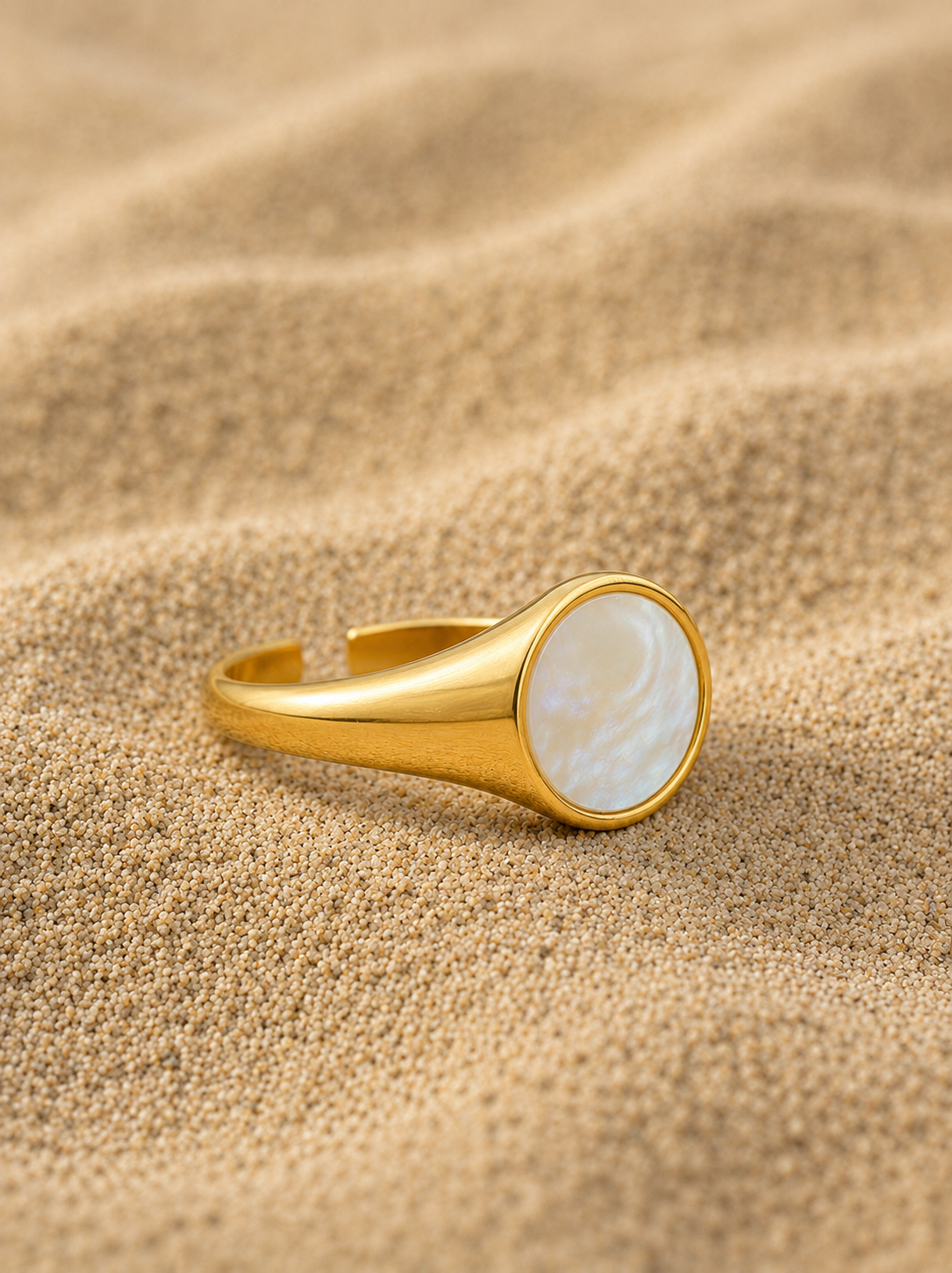 Pearl Shell Stone Ring Silver
