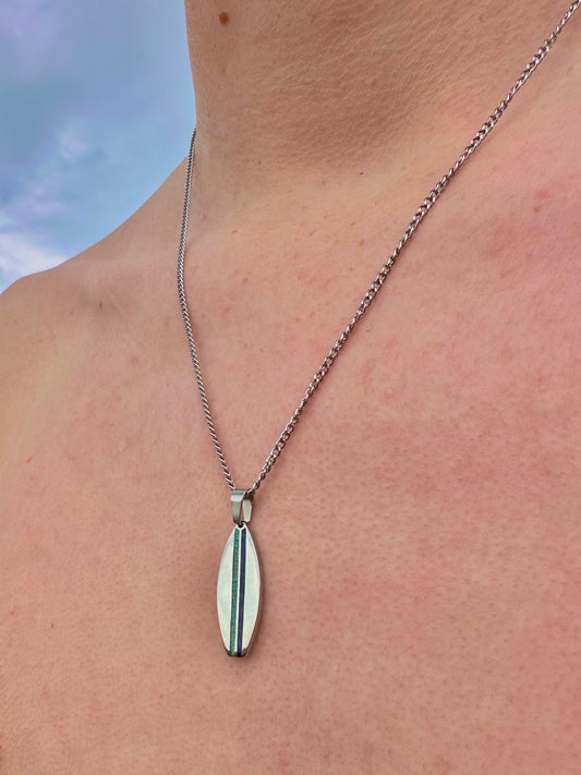 Crushed Stone Pinstripe Pendant