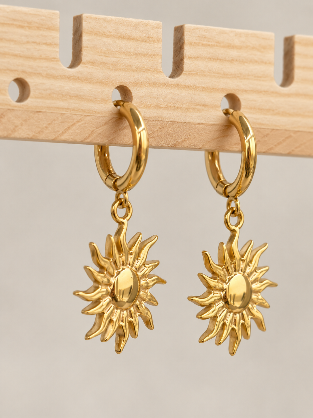 Sunshine Dangle Earrings Gold