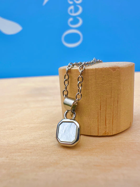 Mini Pearl Shell Stone Necklace Silver