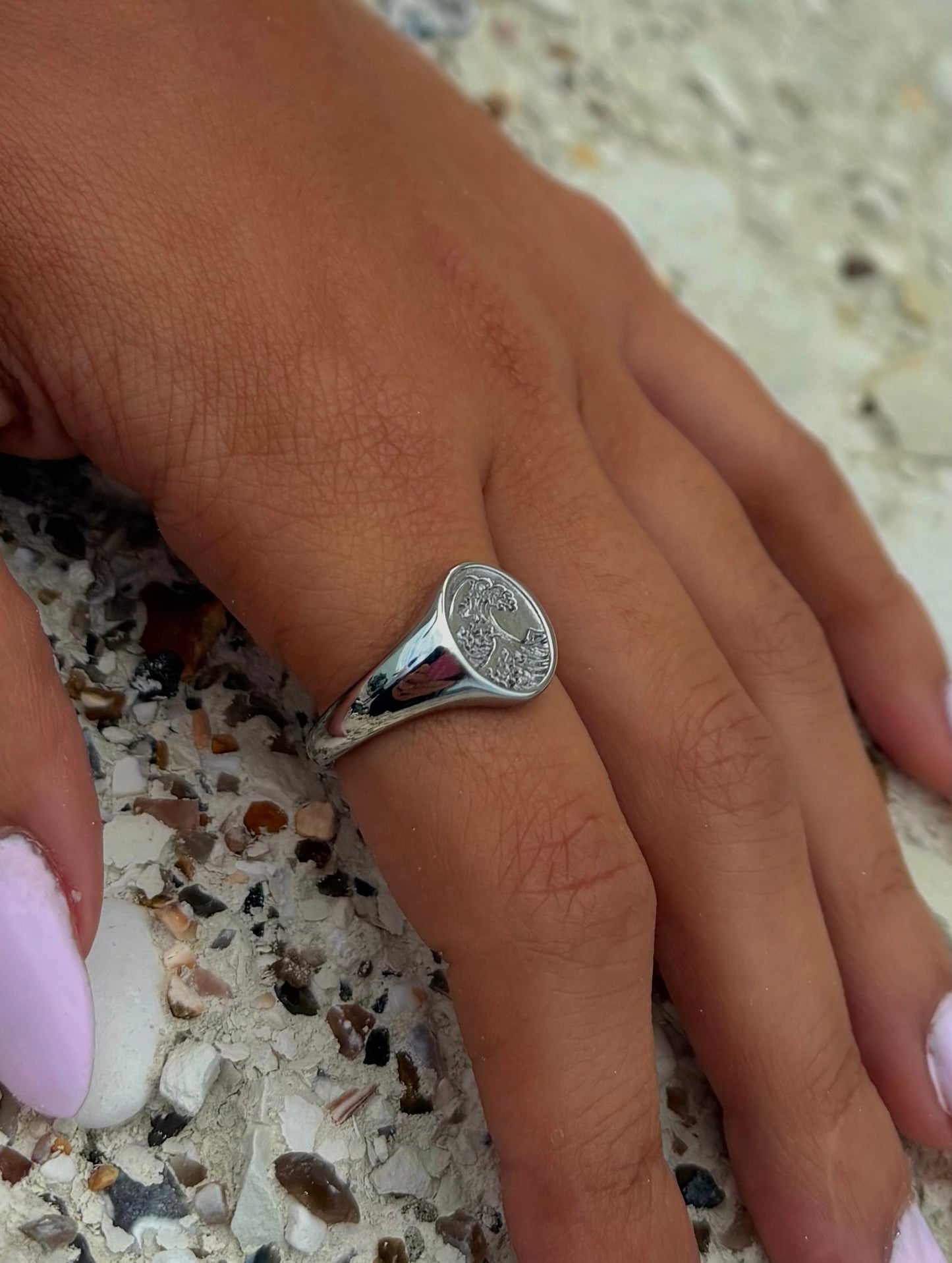 Kanagawa Wave Signet Ring Silver