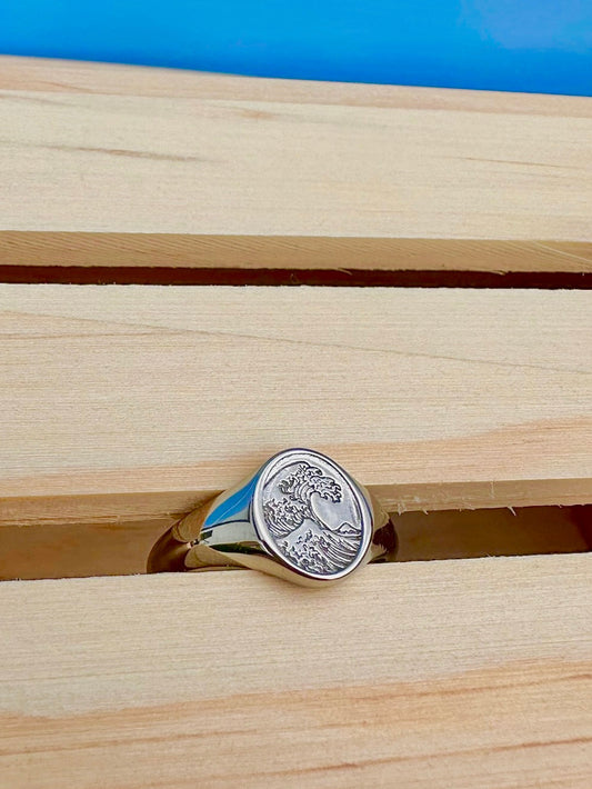 Kanagawa Wave Signet Ring Silver