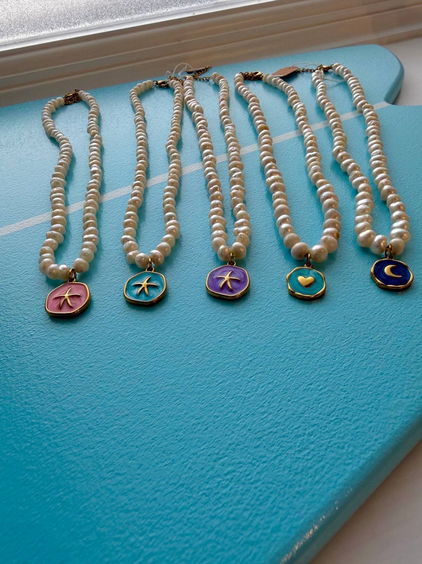 Blue Starfish Pearl Necklace Gold (NEW)