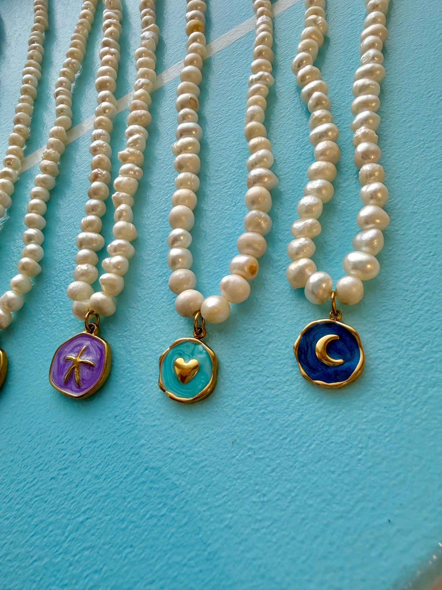 Blue Starfish Pearl Necklace Gold (NEW)