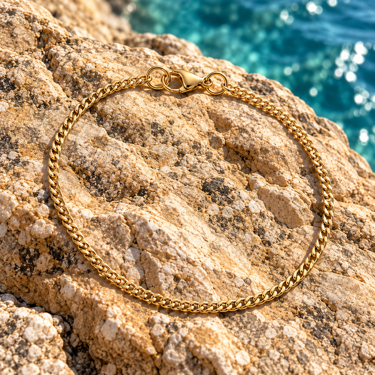 Gold Connell Bracelet 2mm