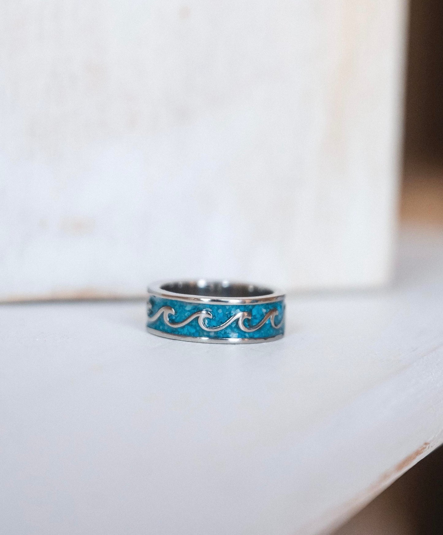 Crushed Stone Wave Ring Silver